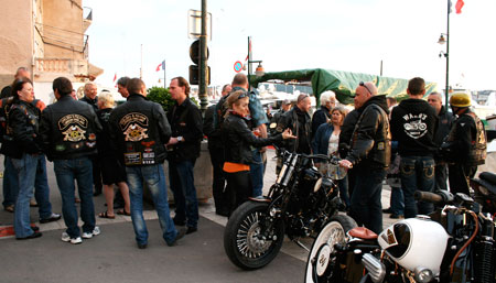 Outside Kelly’s Irish bar